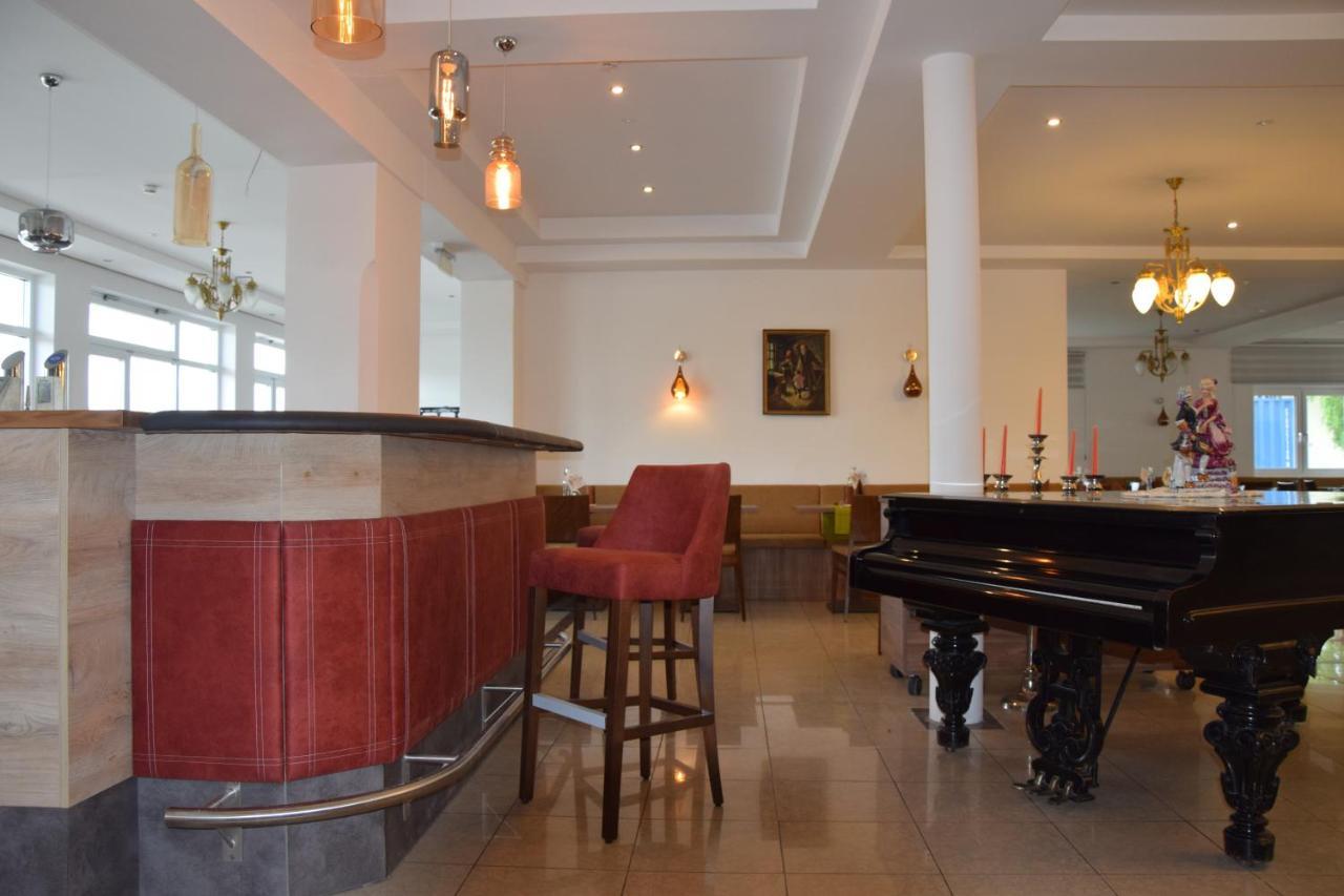 Seehotel Herlinde Podersdorf am See Eksteriør bilde